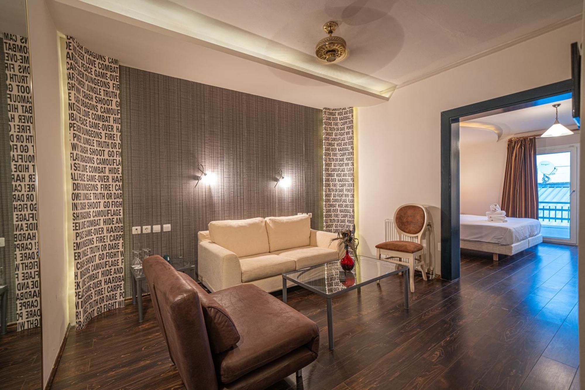 Tselikas Hotel Kozani Pokoj fotografie