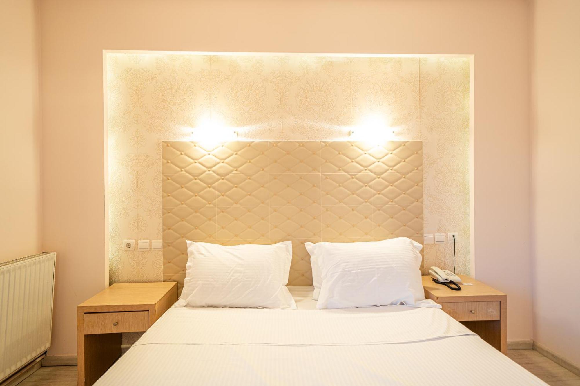 Tselikas Hotel Kozani Pokoj fotografie