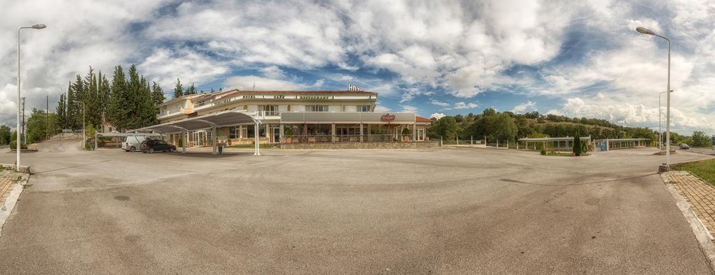 Tselikas Hotel Kozani Exteriér fotografie